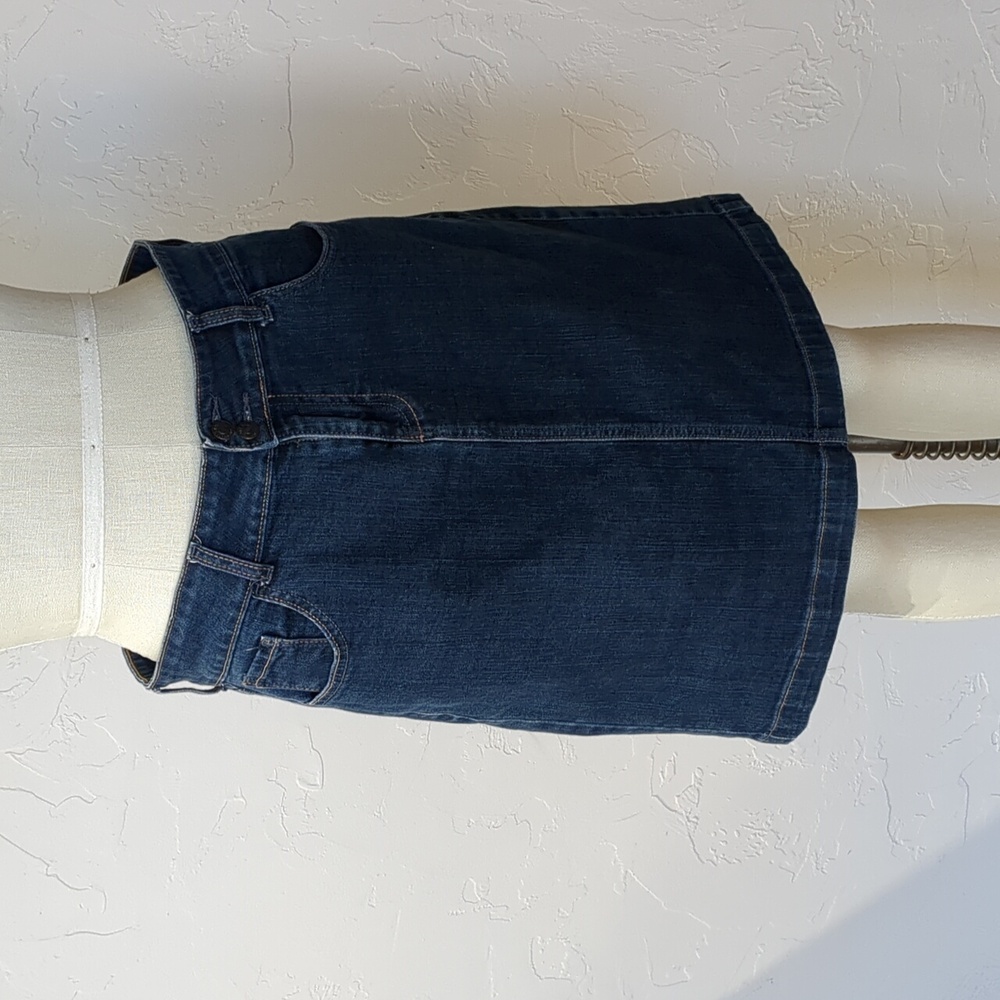 Y2K Old Navy denim skirt with slit